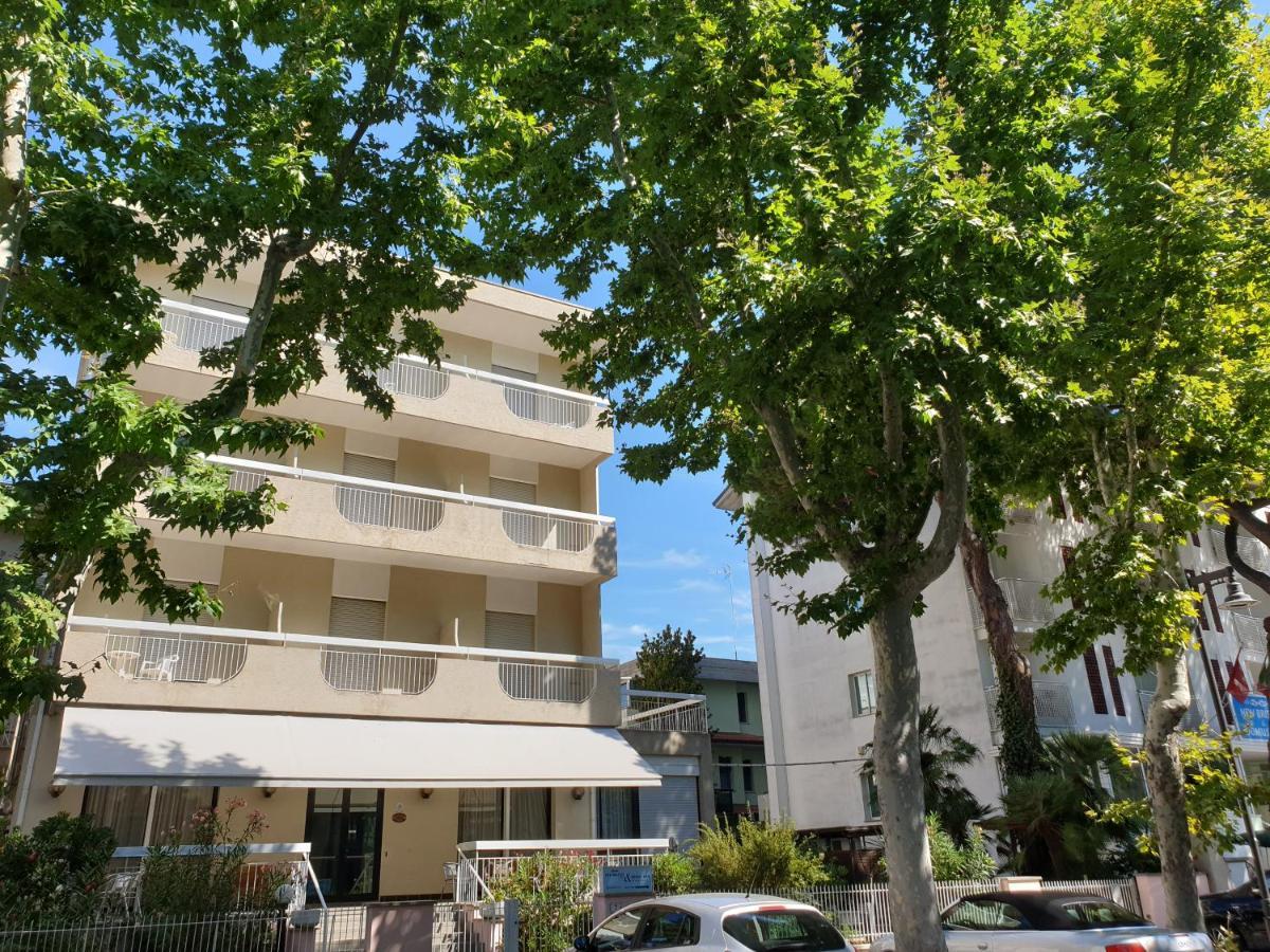 B&B Domus Mea Cesenatico Eksteriør billede