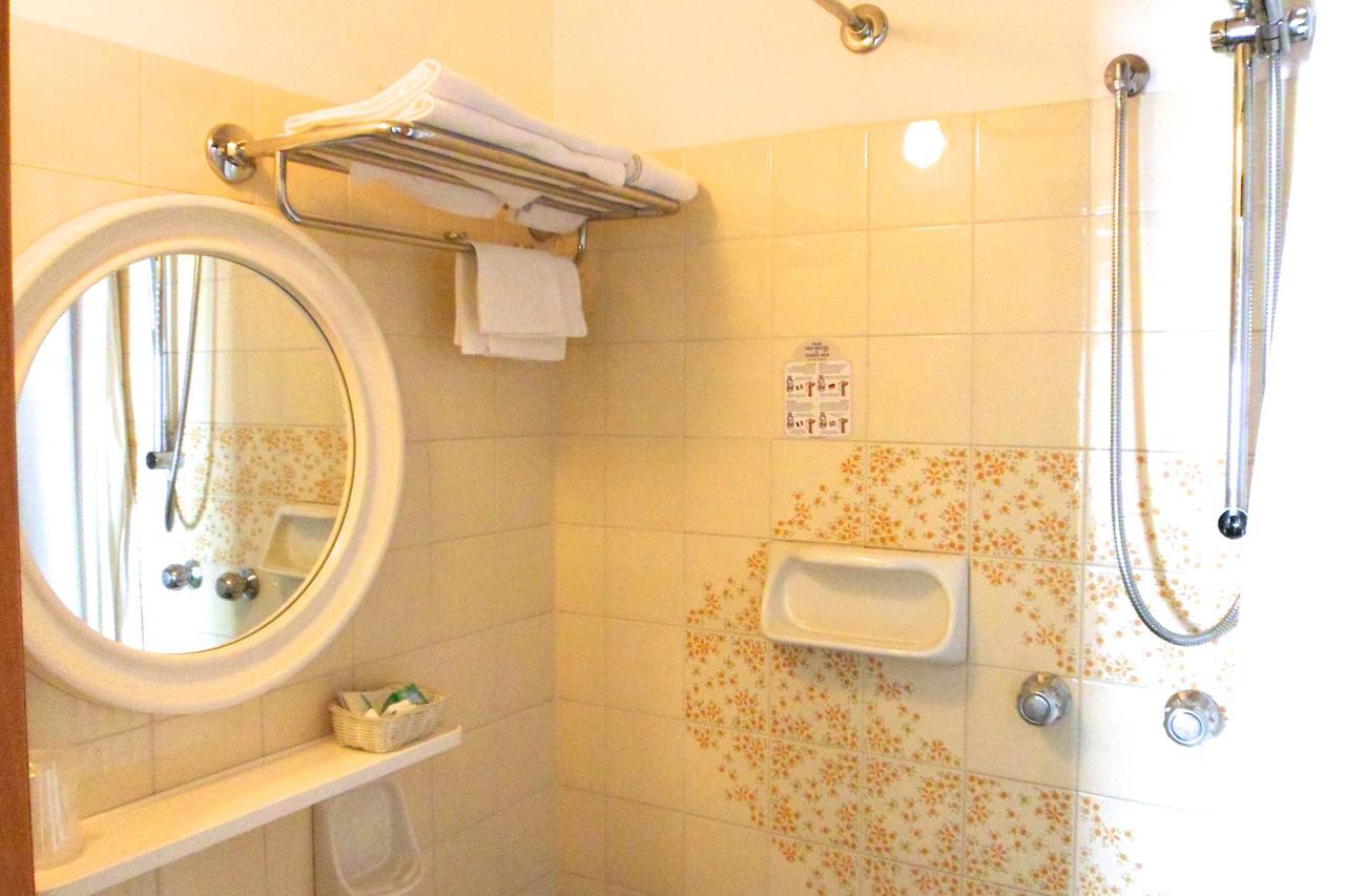 B&B Domus Mea Cesenatico Eksteriør billede